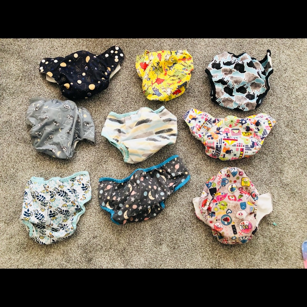 26 Size 2 Cloth Name Brand Diapers with 29 inserts (some diapers have built in)